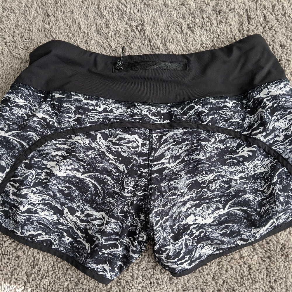 Lululemon speed short